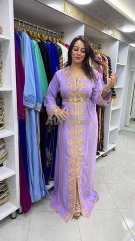 Caftan travaillé avec broderie et 'aakad' - 2