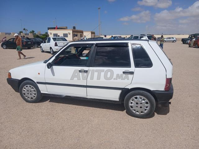 Fiat Uno Essence Manuelle 2000 à Laâyoune - 2