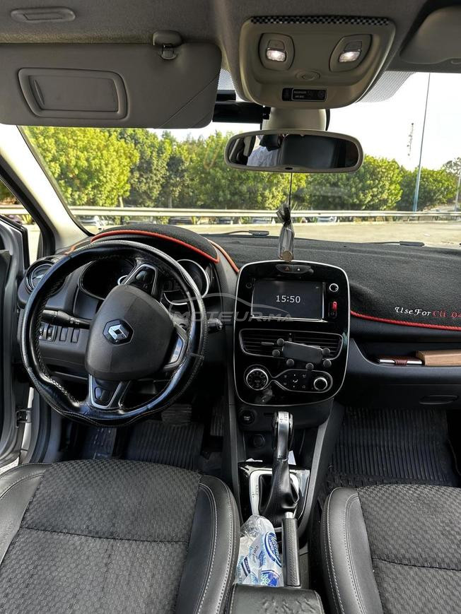 Clio 4 intens Diesel Automatique 2018 à Meknès
