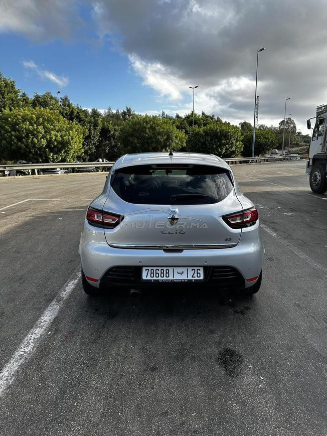 Clio 4 intens Diesel Automatique 2018 à Meknès