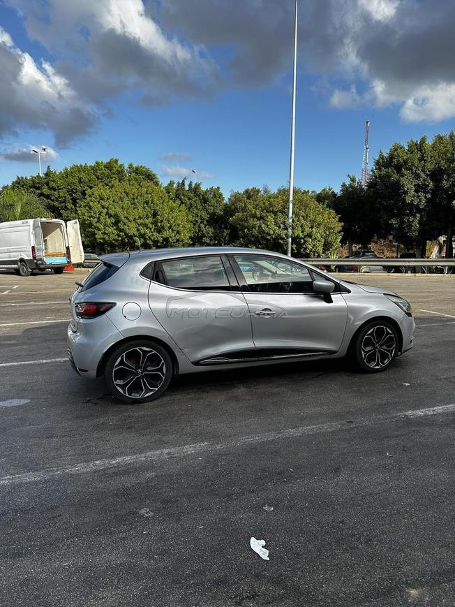 Clio 4 intens Diesel Automatique 2018 à Meknès
