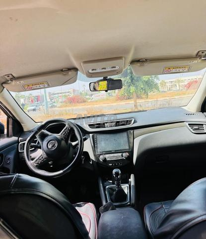 Nissan Qashqai - 2
