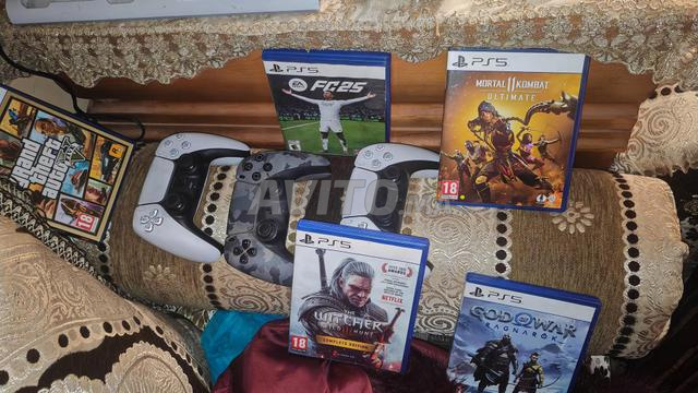 PlayStation 5 slim - 2