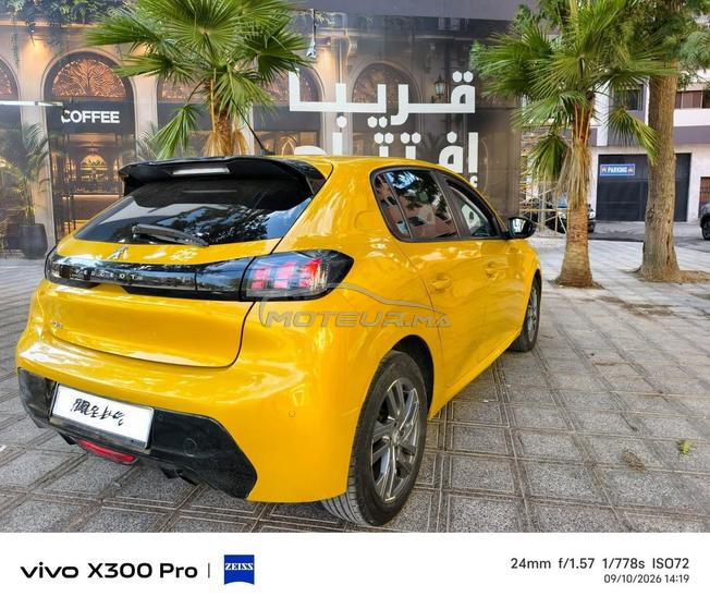 Peugeot 208 diesel boîte automatique 