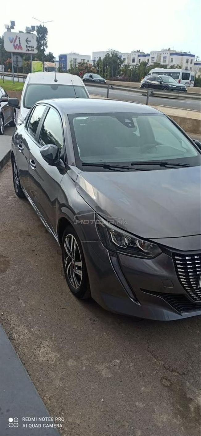 Peugeot 208 mod 2024 san adblue tout options