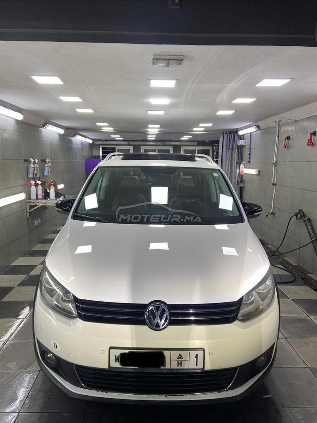 VW Touran Cross 1.6 TDI – Full Options – 5 Places