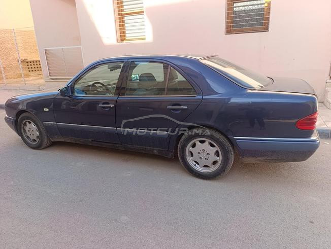mercedes 230 essence 
