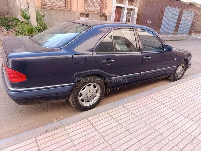mercedes 230 essence 