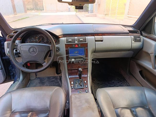 mercedes 230 essence 