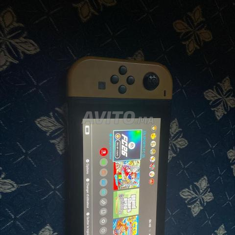 Nintendo Switch 2 bon état, flashée et pleine de jeux - 2