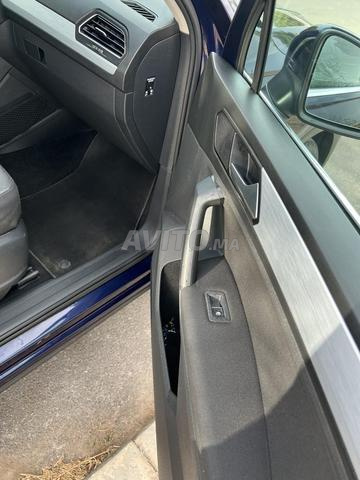Volkswagen Tiguan - 2