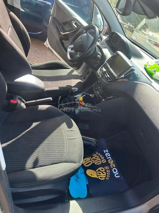 peugeot 208 a vendre