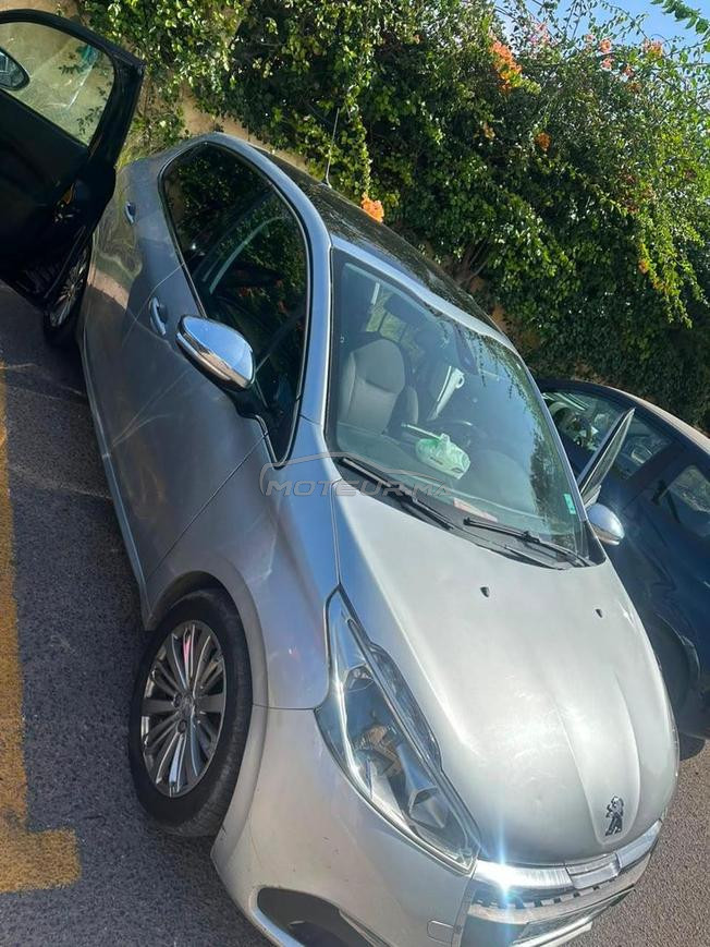 peugeot 208 a vendre
