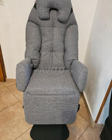 fauteuil avec roulette - 2