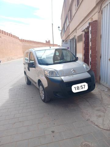 Voiture, Dieu soit loué, propre www - 2