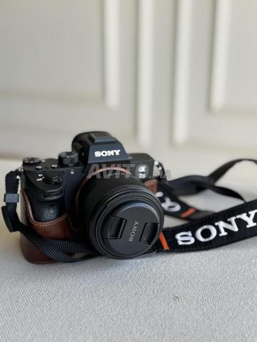 Sony A7 III, 24-70mm F4, 50mm F1.8 et accessoires