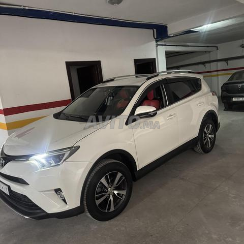 Toyota RAV-4 Diesel Automatique 2017 à Casablanca