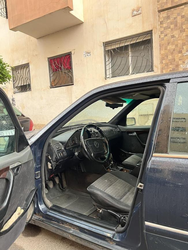 Mercedes c220 model 96 diwana 2004