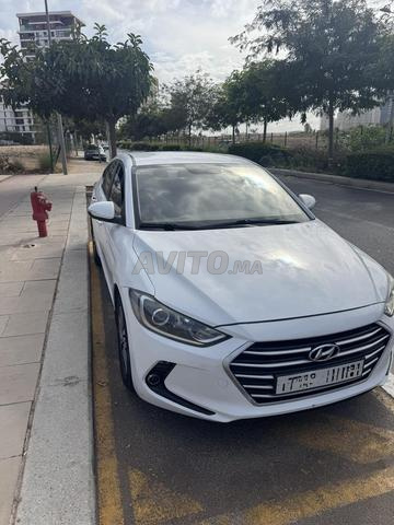 Hyundai Elantra 2019
