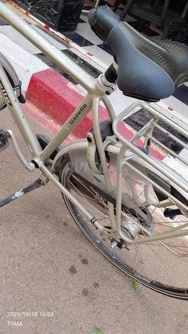 Je vends un vélo Gazelle en très bon état - 2