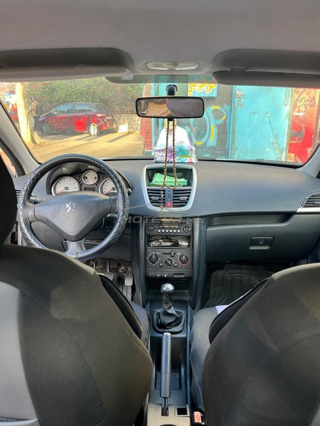 Peugeot 207 Essence Manuelle 2008 à Casablanca