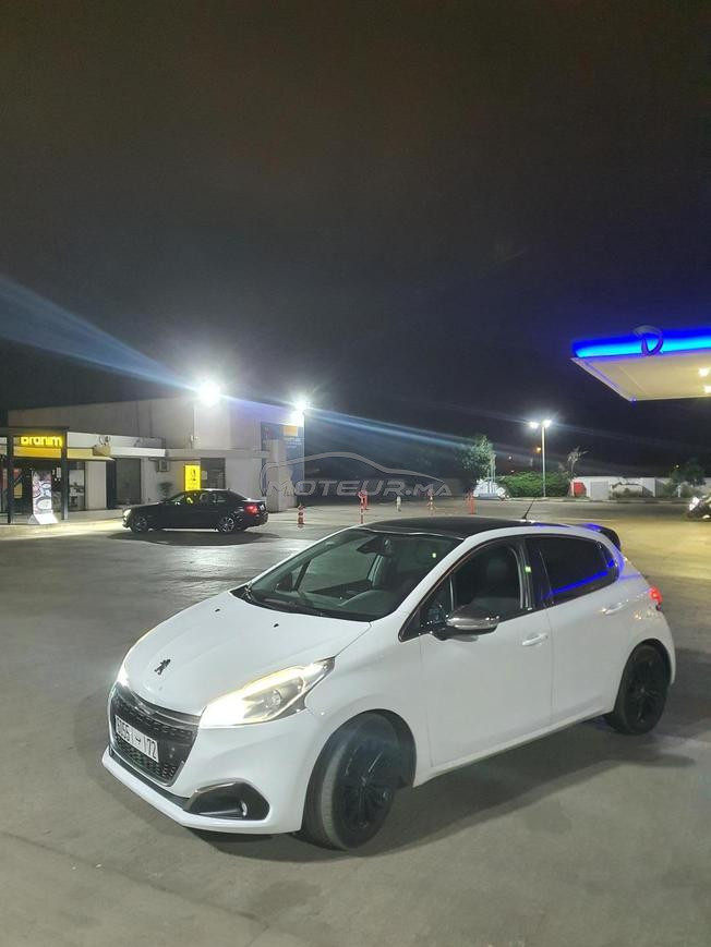Peugeot 2017 withe edition 