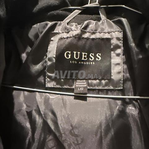 Superbe veste d'hiver Guess neuve jamais portée - 2
