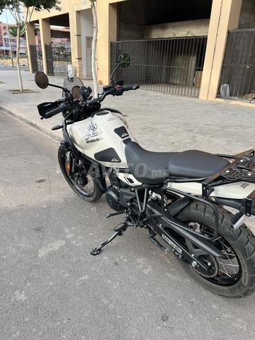 Royal Enfield Himalayan - 2