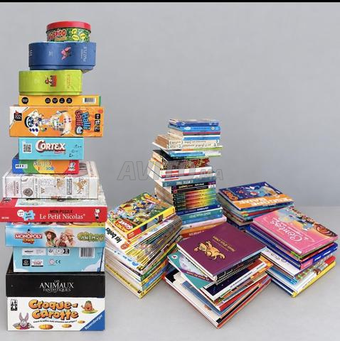 A vendre livres jeunesse et jeux de société