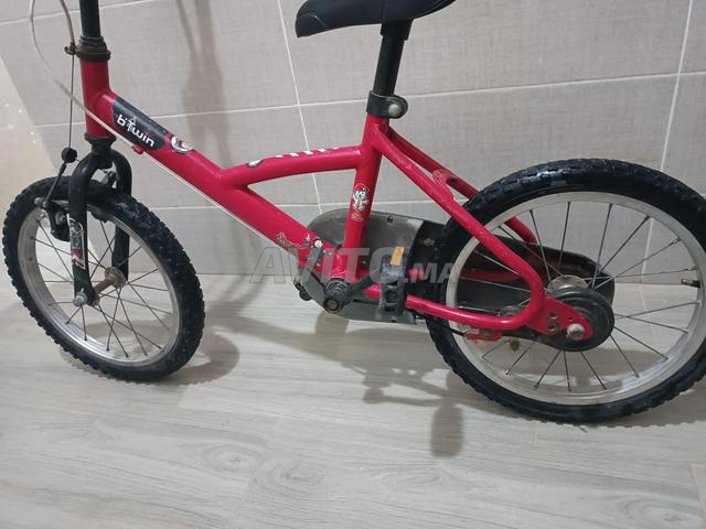 Vélo enfant marque b-twin excellent état - 2