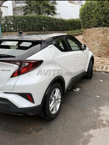 Toyota C-HR très bon état