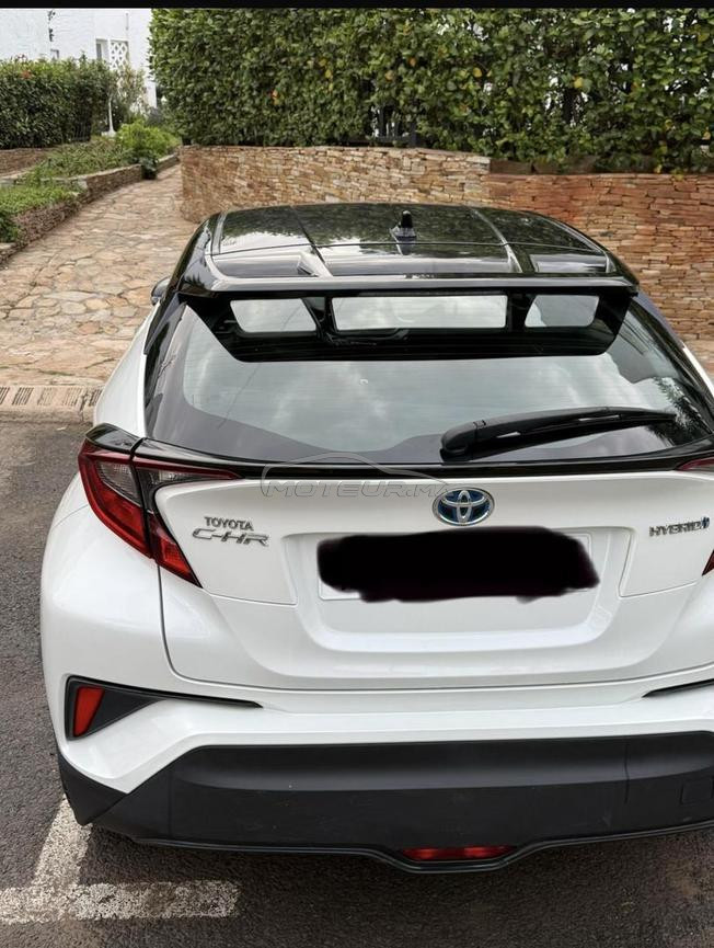 Toyota chr très bon état 