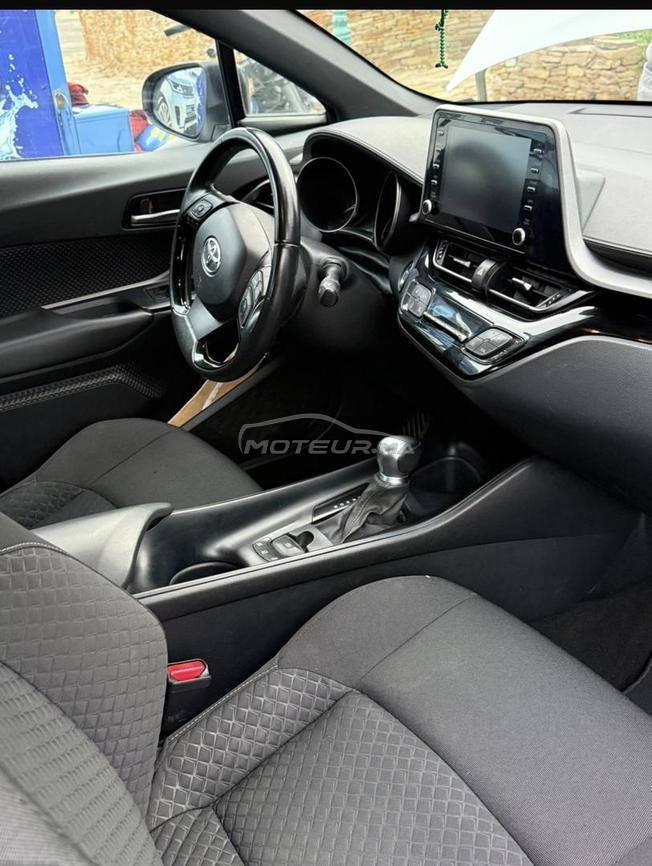 Toyota chr très bon état 