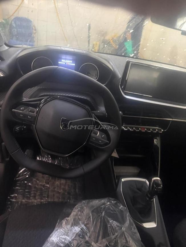 Peugeot 208 neuf