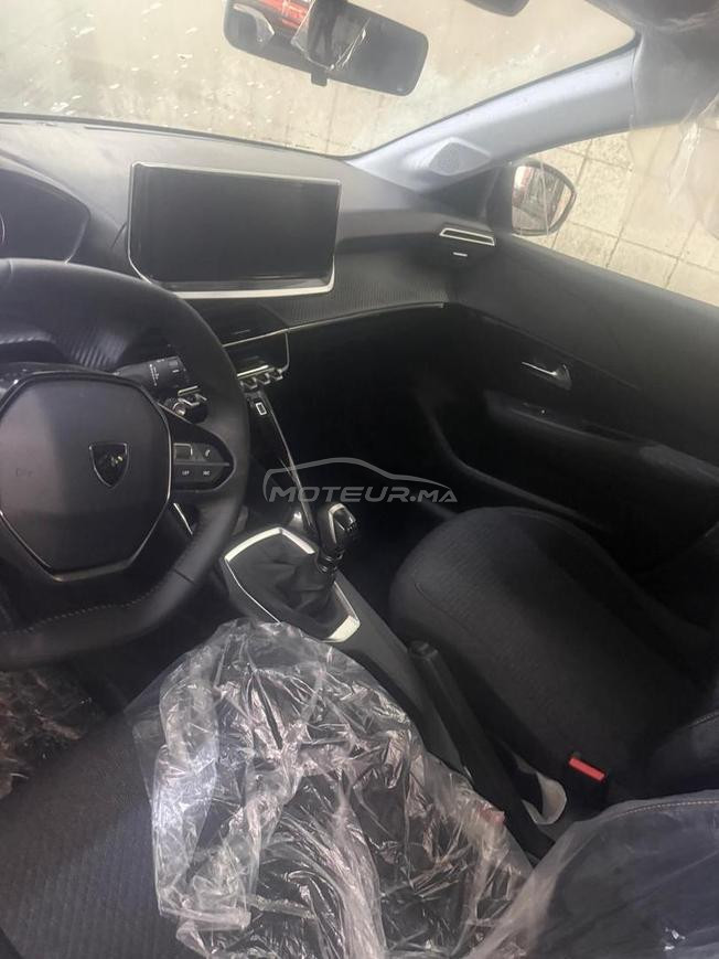 Peugeot 208 neuf
