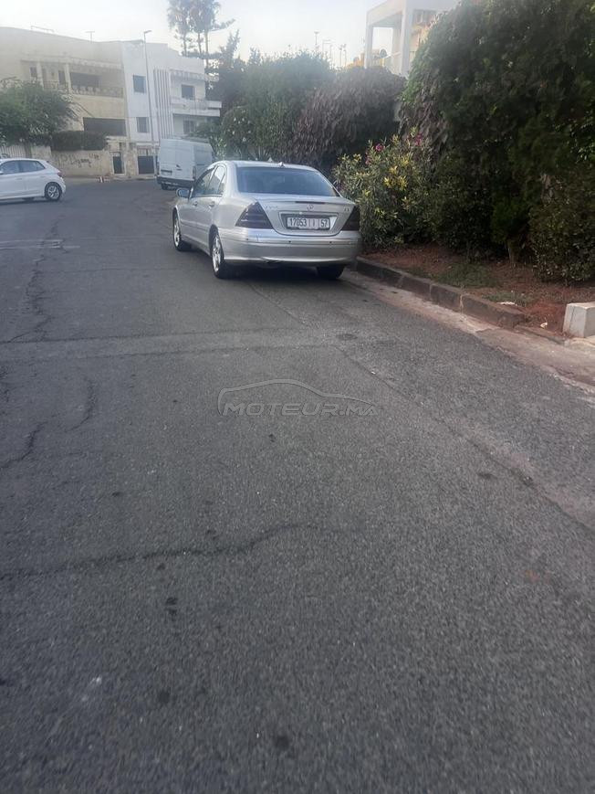 مرسدس c220