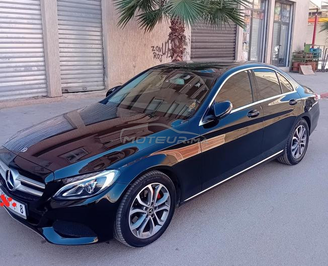 Mercedes C220 très propre 