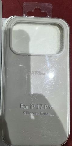 iPhone 17 Pro Silver Neuf - 2