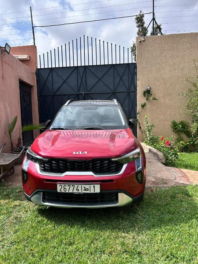 kia sonnet presque neuve