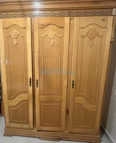 Lit et armoire - 2