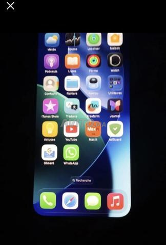 IPHONE 13 pro gold 128 giga - 2