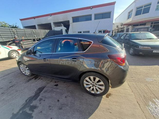OPEL ASTRA en très bon état à vendre