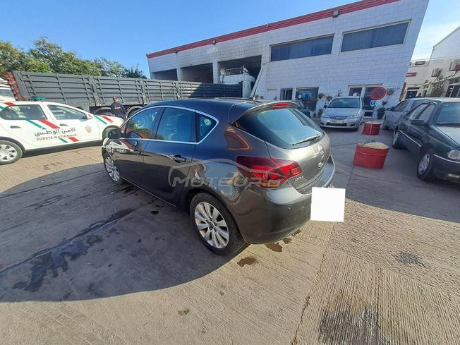 OPEL ASTRA en très bon état à vendre