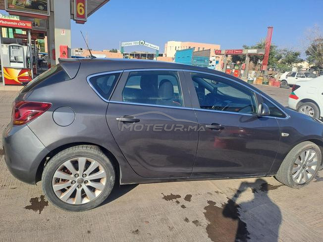 OPEL ASTRA en très bon état à vendre