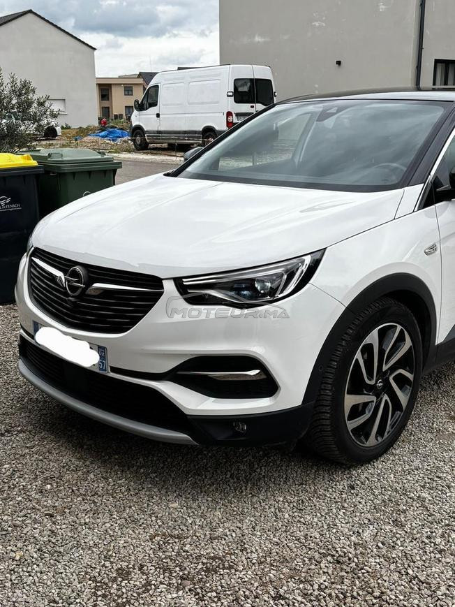 Opel granland x français