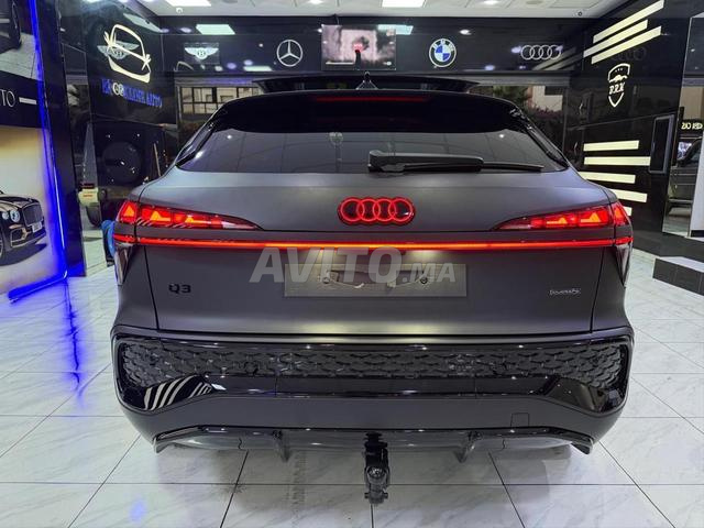 Audi Q3 Sportback Noir mat - 2