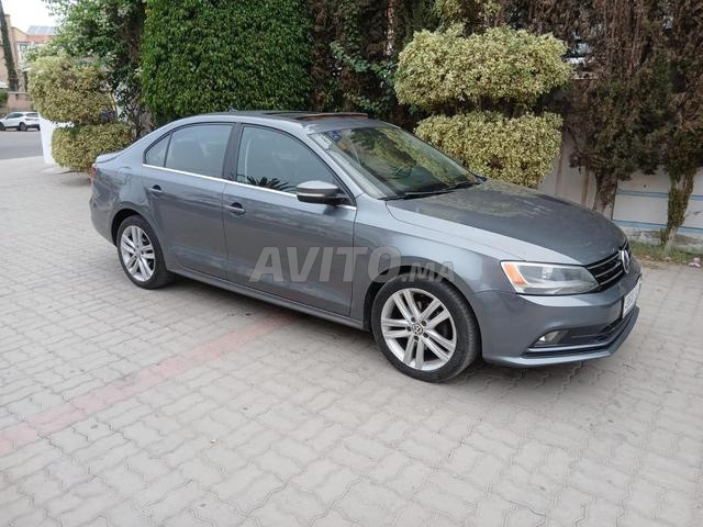 Volkswagen Jetta Automatique 2019 à Agadir - 2