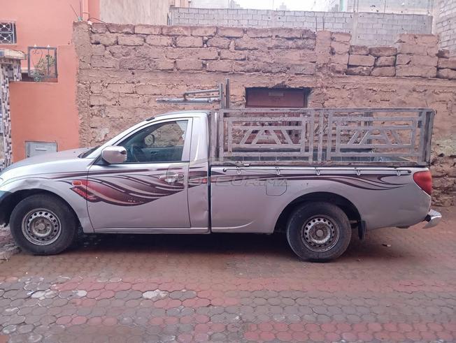 ميتسوبيشي بيك أب بحالة ممتازة