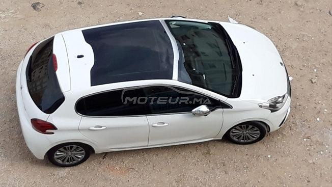 Peugeot 208 Diesel Manuelle 2019 à Tanger