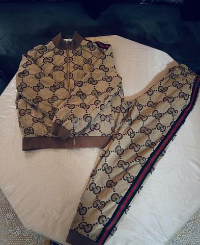 ستايل غوتشي مقاس XL